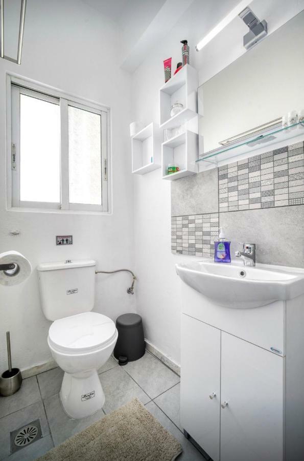 A Little Taste Of Home Apartments Αθήνα Εξωτερικό φωτογραφία
